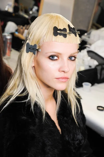 Look 8